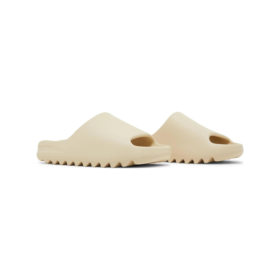 Yeezy Slides 'Bone'