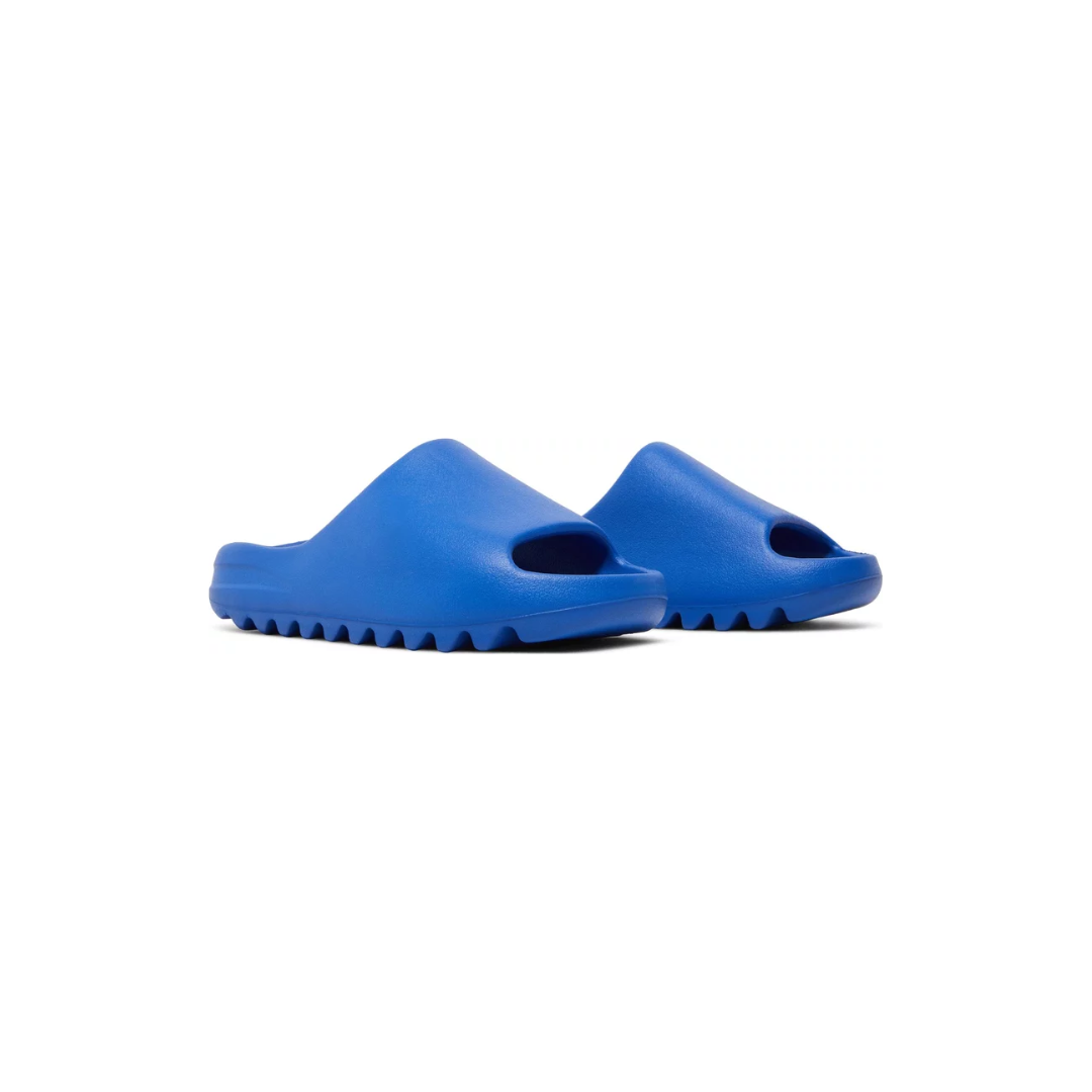 Yeezy Slides 'Azure'